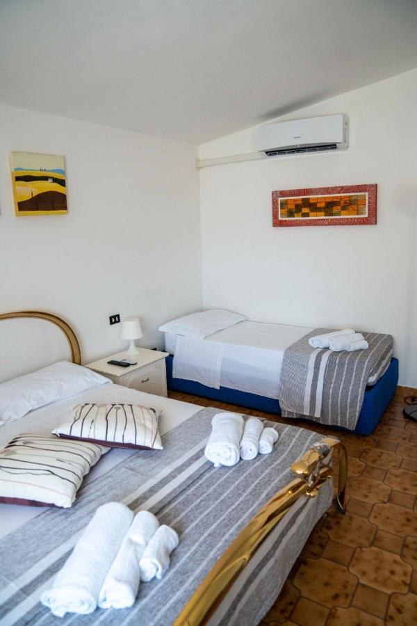 Queen'S Bed & Breakfast Grisolia Eksteriør bilde
