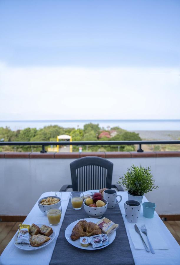 Queen'S Bed & Breakfast Grisolia Eksteriør bilde